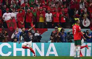 Fotos do gol de Theo Hernndez para a Frana na semifinal contra o Marrocos