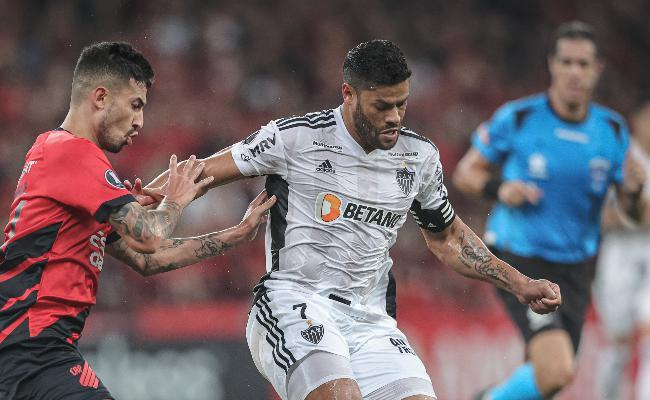 Hulk fez forte desabafo sobre arbitragem aps derrota do Atltico na Libertadores