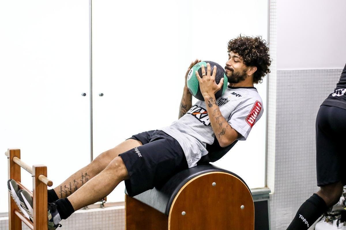 Veja fotos dos jogadores do Atltico no dia da reapresentao