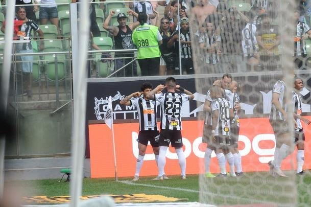 Atltico bateu o Santos na estreia de Vagner Mancini em Belo Horizonte