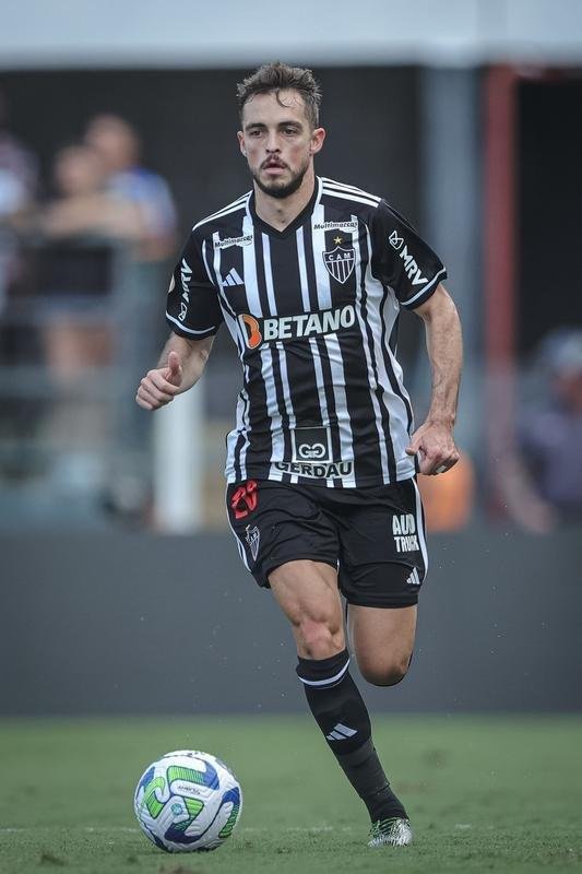 Santos e Atltico se enfrentaram na tarde deste domingo (23/4), na Vila Belmiro, pela segunda rodada da Srie A do Campeonato Brasileiro.