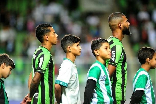 Amrica x Londrina: veja fotos do jogo