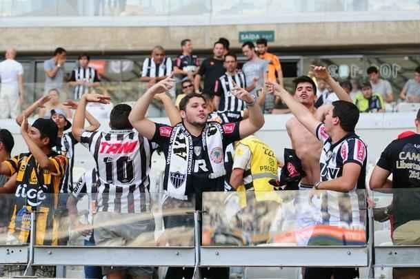 Torcedores do Atltico no Mineiro durante o clssico contra o Cruzeiro pela 26 rodada do Brasileiro