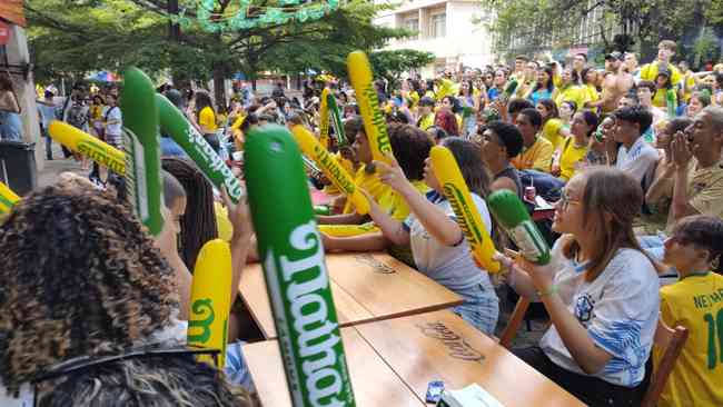 Jogo do Brasil X Croácia nesta sexta 09/12 terá Telão na Arena do Boqueirão  Norte, a partir das 11h - Prefeitura de Ilha Comprida