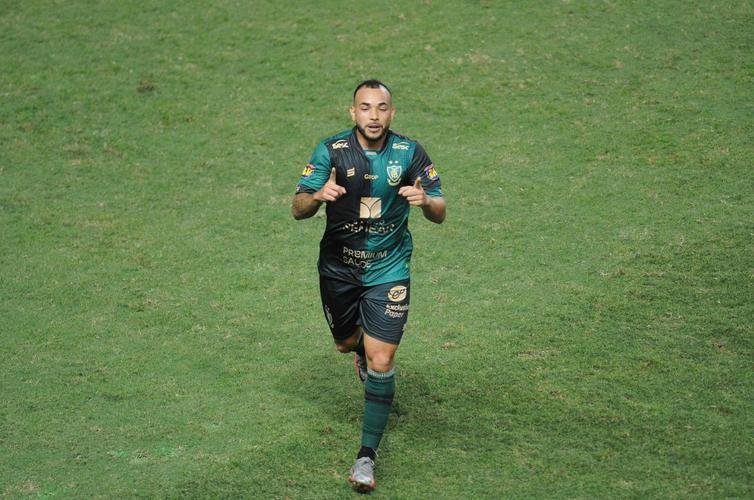 2020 - Brenner, do So Paulo, Lo Gamalho, do CRB, Nen, do Fluminense, e Rodolfo, do Amrica, foram os artilheiros com seis gols