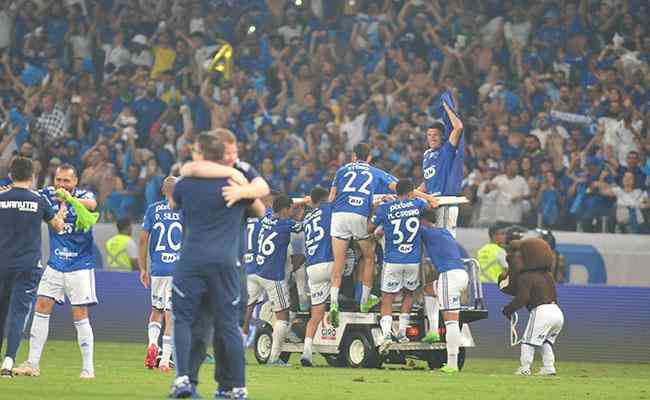 Cruzeiro conquistou ttulo com campanha incrvel na Srie B
