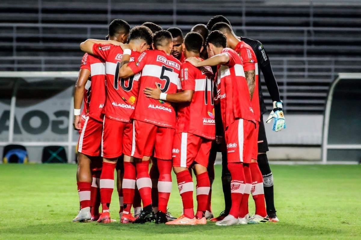 CRB: 7 jogos, 5 vitrias, 1 empate e 1 derrota. Atuou pelo Campeonato Alagoano e Copa do Nordeste. 