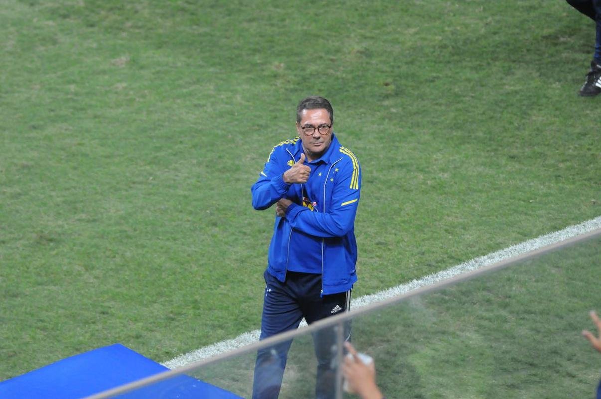 Fotos do jogo entre Cruzeiro e Botafogo, no Independncia, pela 30 rodada da Srie B do Campeonato Brasileiro