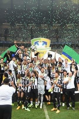 Imagens da deciso entre Cruzeiro e Atltico no Mineiro