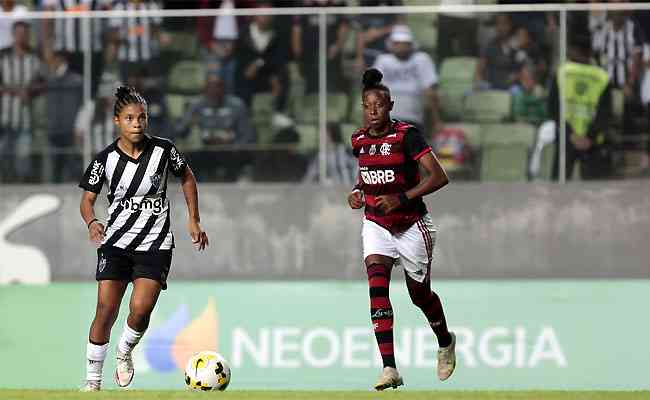 Atltico foi derrotado pelo Flamengo em confonto direto pelo Brasileiro