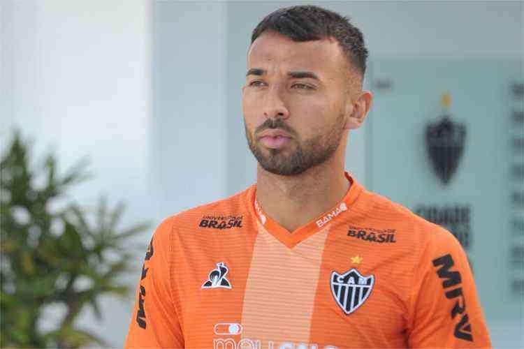 Ramón Martínez, atualmente, joga pelo Coritiba, emprestado pelo Atlético