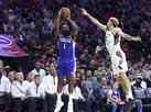 James Harden leva o Sixers  primeira vitria na NBA; Grizzlies bate o Nets