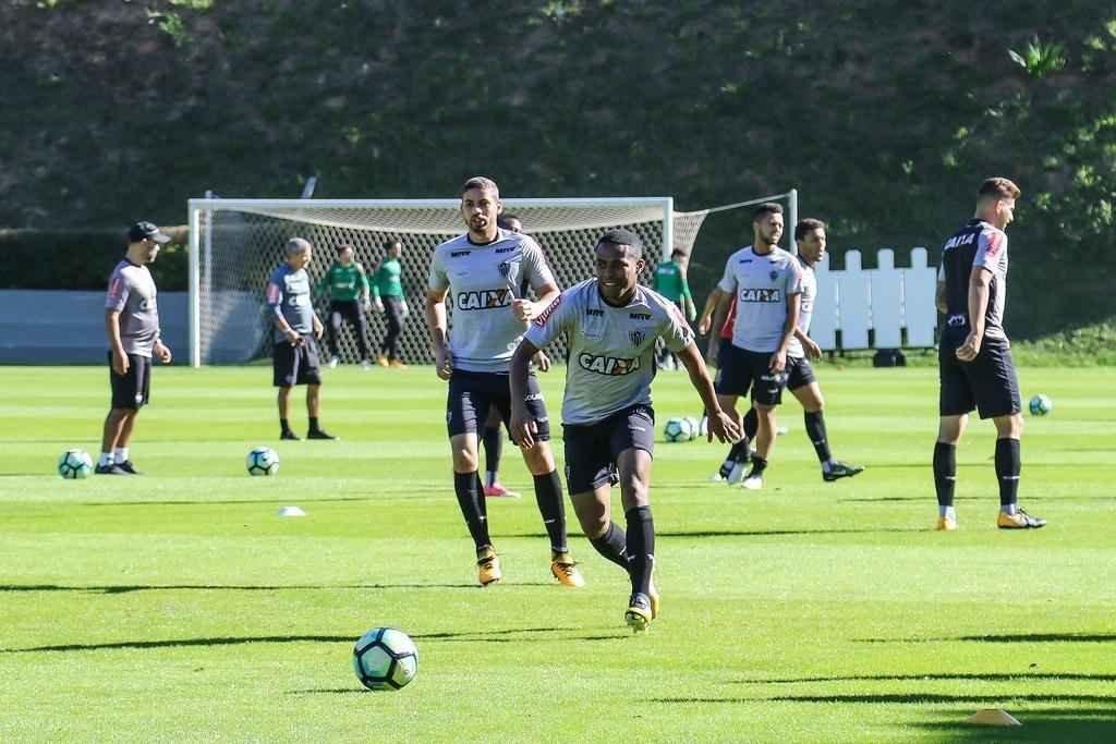 Imagens do treino do Galo antes do jogo contra o Atltico-GO
