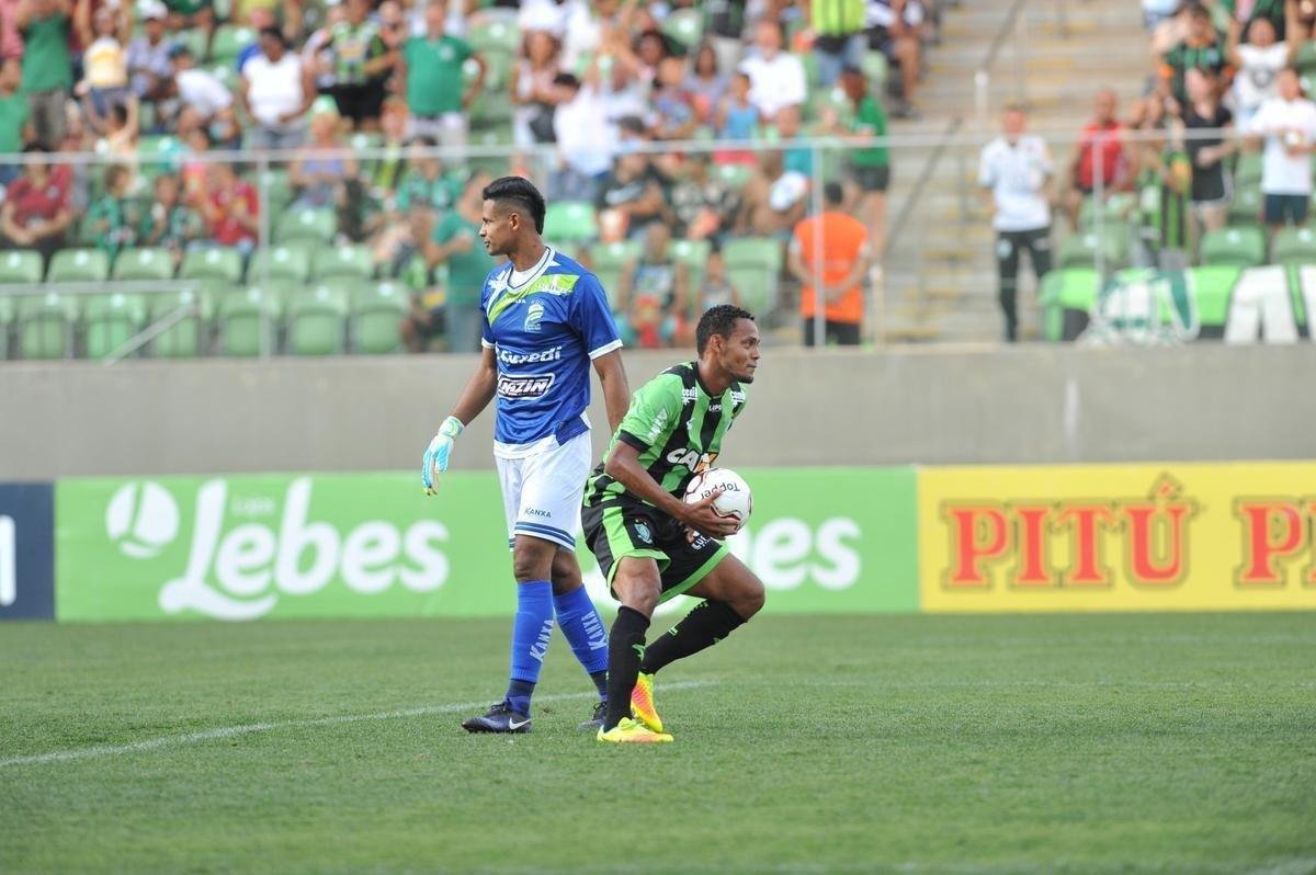 Imagens de Amrica x Luverdense, no Independncia