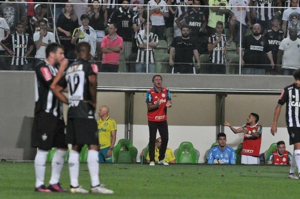 Treinador comandou o Atltico na conquista da Libertadores de 2013 e agora est no Palmeiras