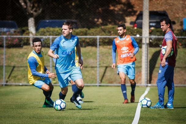 Cruzeiro realizou atividade de preparao para amistoso contra o Corinthians, nesta quarta