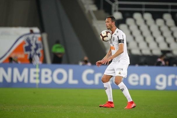 Fotos do duelo entre Botafogo e Atltico, no Estdio Nilton Santos, no Rio, pela ida das oitavas de final da Copa Sul-Americana