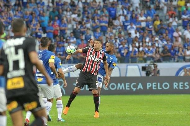 Fotos do jogo entre Cruzeiro e So Paulo