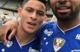 Jogadores do Cruzeiro fizeram a foto do ttulo da Copa do Brasil