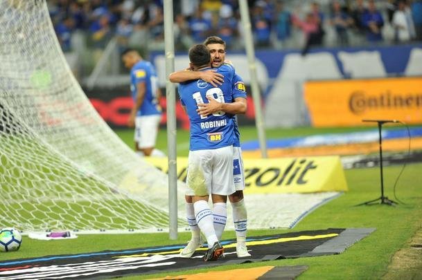 Cruzeiro conseguiu marcar no segundo tempo, com Arrascaeta, mas sofreu empate no fim com Bergson