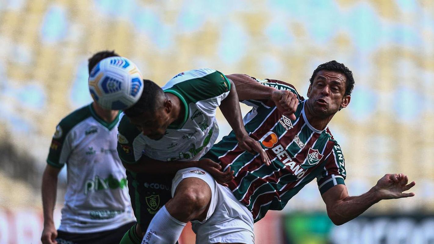 Fotos da vitria do Fluminense sobre o Amrica, no Maracan, no Rio de Janeiro, pela 34 rodada do Campeonato Brasileiro