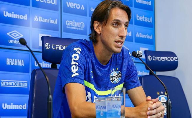 Pedro Geromel detalha processo de recuperação