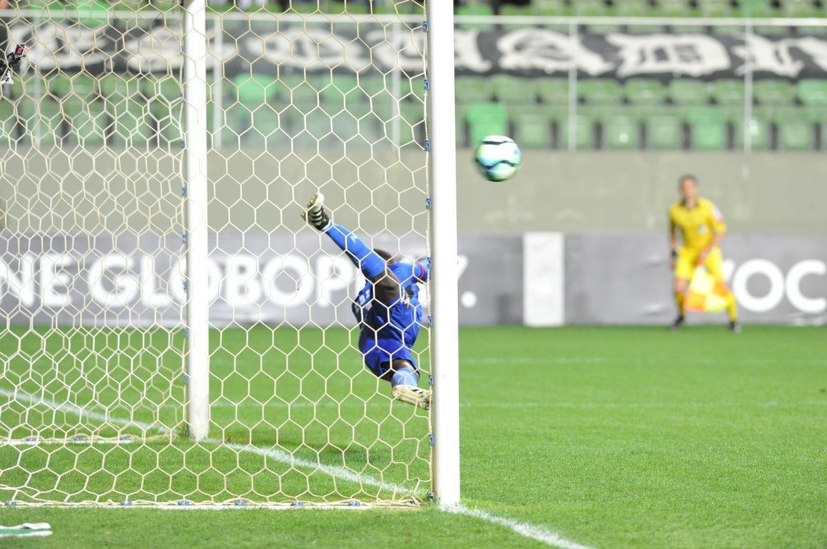 Galo recebeu o Atltico Goianiense, no Independncia, pela 33 rodada do Campeonato Brasileiro