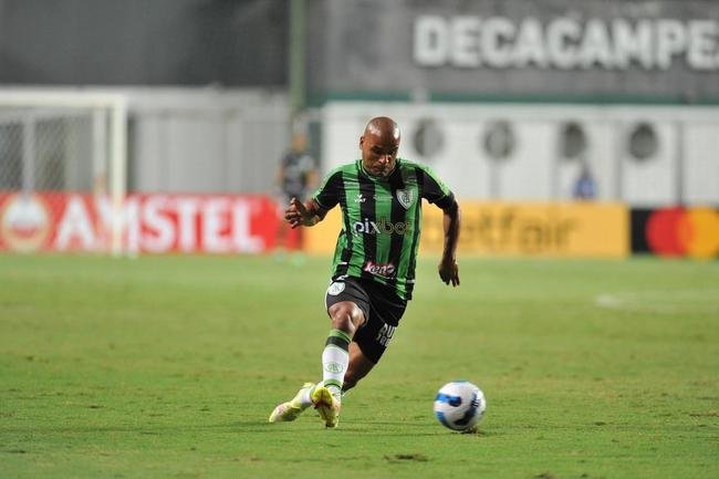 Fotos da partida de ida da terceira fase da Copa Libertadores, entre Amrica e Barcelona de Guayaquil, no Independncia, em Belo Horizonte