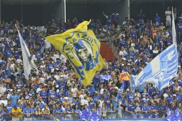 Torcida do Cruzeiro durante partida contra o Grmio, pela semifinal da Copa do Brasil