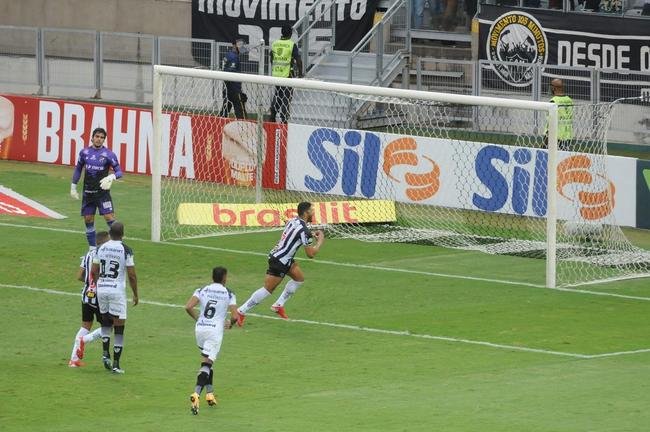 Fotos do jogo entre Atltico e Cear, no Mineiro, pela 25 rodada da Srie A do Campeonato Brasileiro