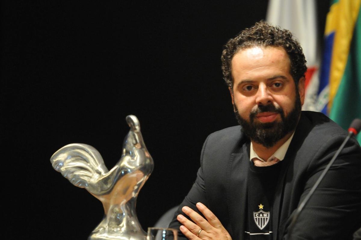 Srgio Sette Cmara recebeu 266 votos, contra 41 de Fabiano Ferreira, da oposio