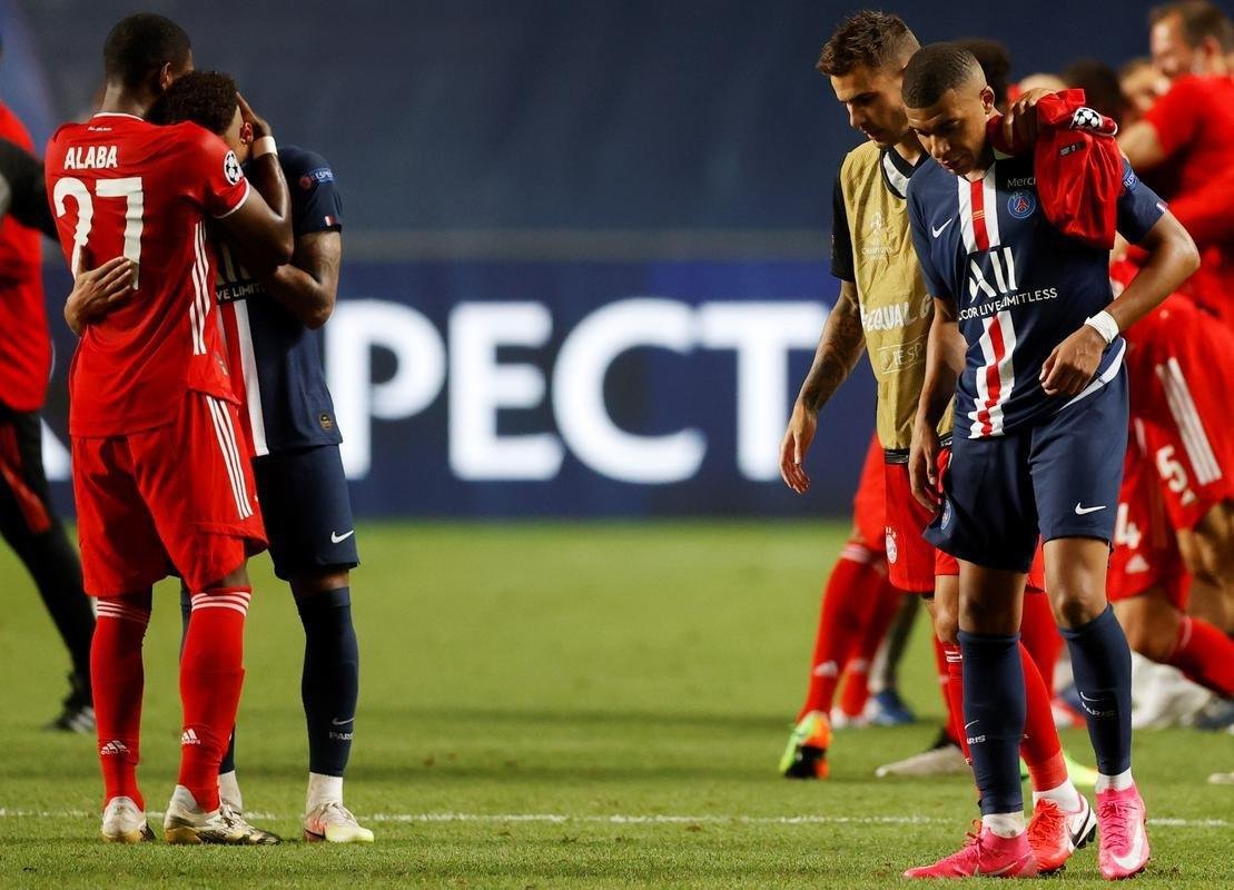 Brasileiro Neymar, do PSG, ficou muito abalado com a perda da Liga dos Campeões para o Bayern de Munique. Na final, em Lisboa, alemães venceram por 1 a 0, gol de Coman