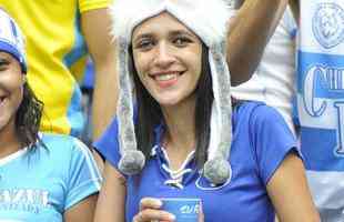 Torcida do Cruzeiro no jogo de ida da final do Mineiro, contra o Atltico, no Mineiro