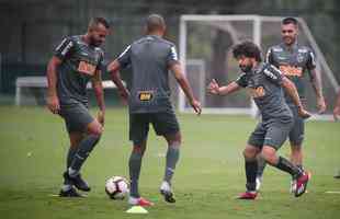 Jogadores do Atltico treinaram nesta tera-feira, vspera do jogo com o Defensor