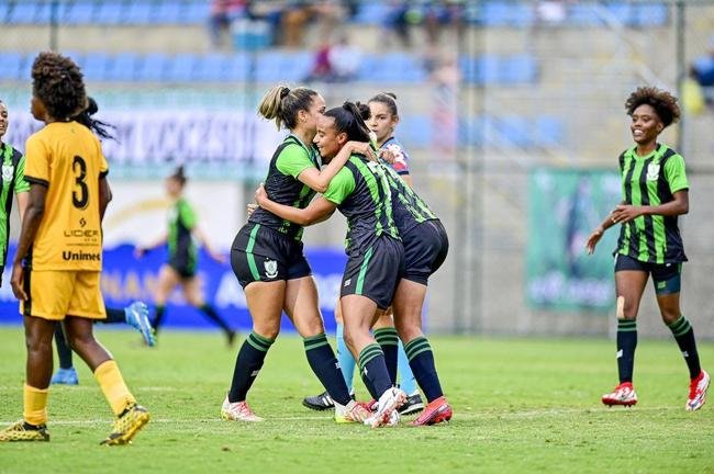 Am�rica 3 x 1 Alian�a-GO: fotos do jogo pelo Brasileiro Feminino A2