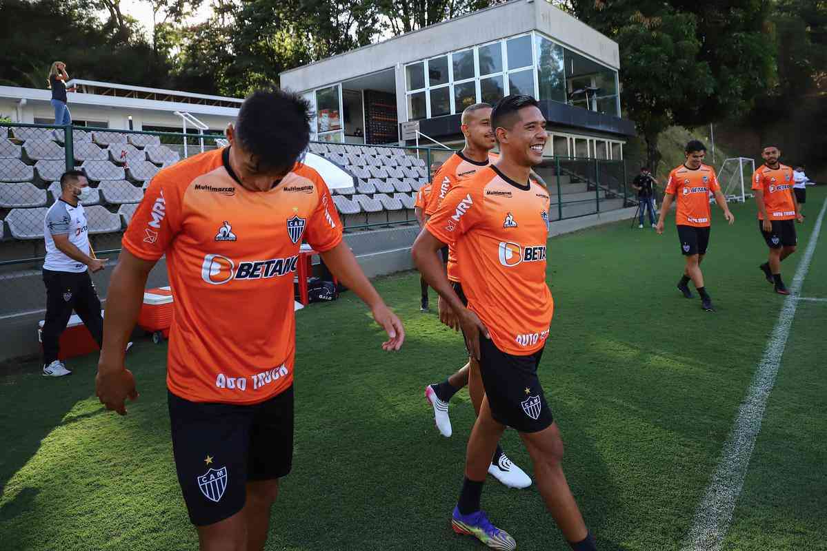 Com novo uniforme de treino, Atltico fechou nesta sexta-feira sua preparao para enfrentar o Athletic, s 19h deste sbado, no Independncia, pela 11 rodada do Campeonato Mineiro