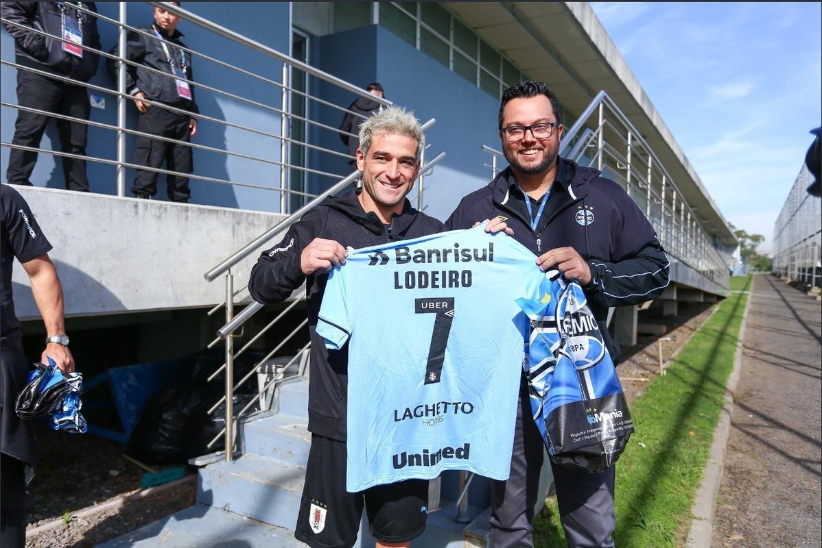 Lodeiro também recebeu uma peça exclusiva