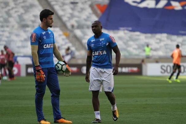 Imagens da partida entre Cruzeiro e Sport, duelo vlido pela 21 rodada da Srie A do Campeonato Brasileiro