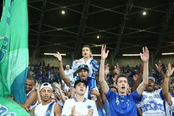Torcedores marcam presena no duelo contra o Coritiba