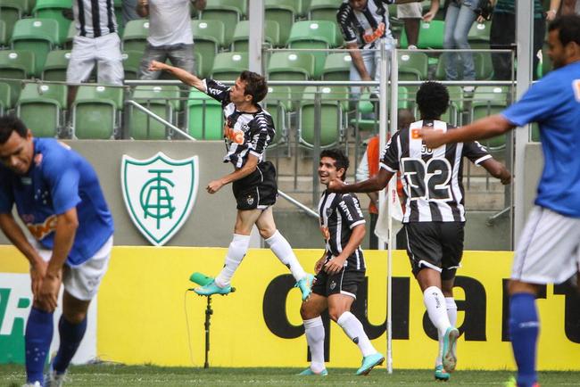 Cuca enaltece inteligência de R10 na estreia com vitória do Atlético-MG  na Libertadores - 14/02/2013 - UOL Esporte