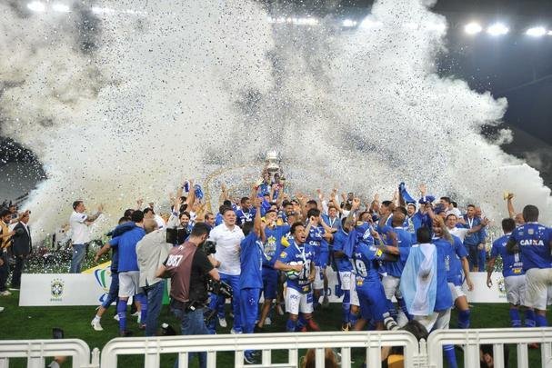 Em oito jogos na Copa do Brasil, o Cruzeiro venceu cinco, empatou dois e perdeu apenas um. Foram 10 gols marcados e seis sofridos. A campanha representou o segundo ttulo consecutivo e o sexto na histria da competio. Agora, o time celeste  o maior vencedor isolado, com seis taas. 