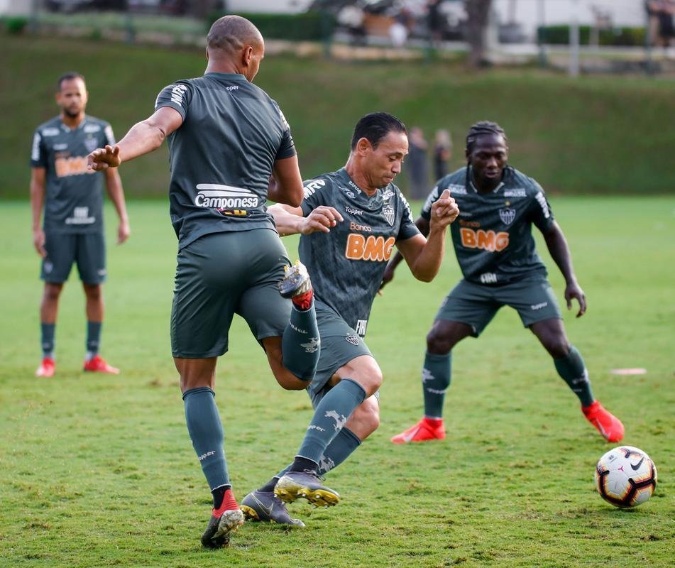 O tcnico Levir Culpi comandou, na tarde desta tera-feira, treinamento na Cidade do Galo
