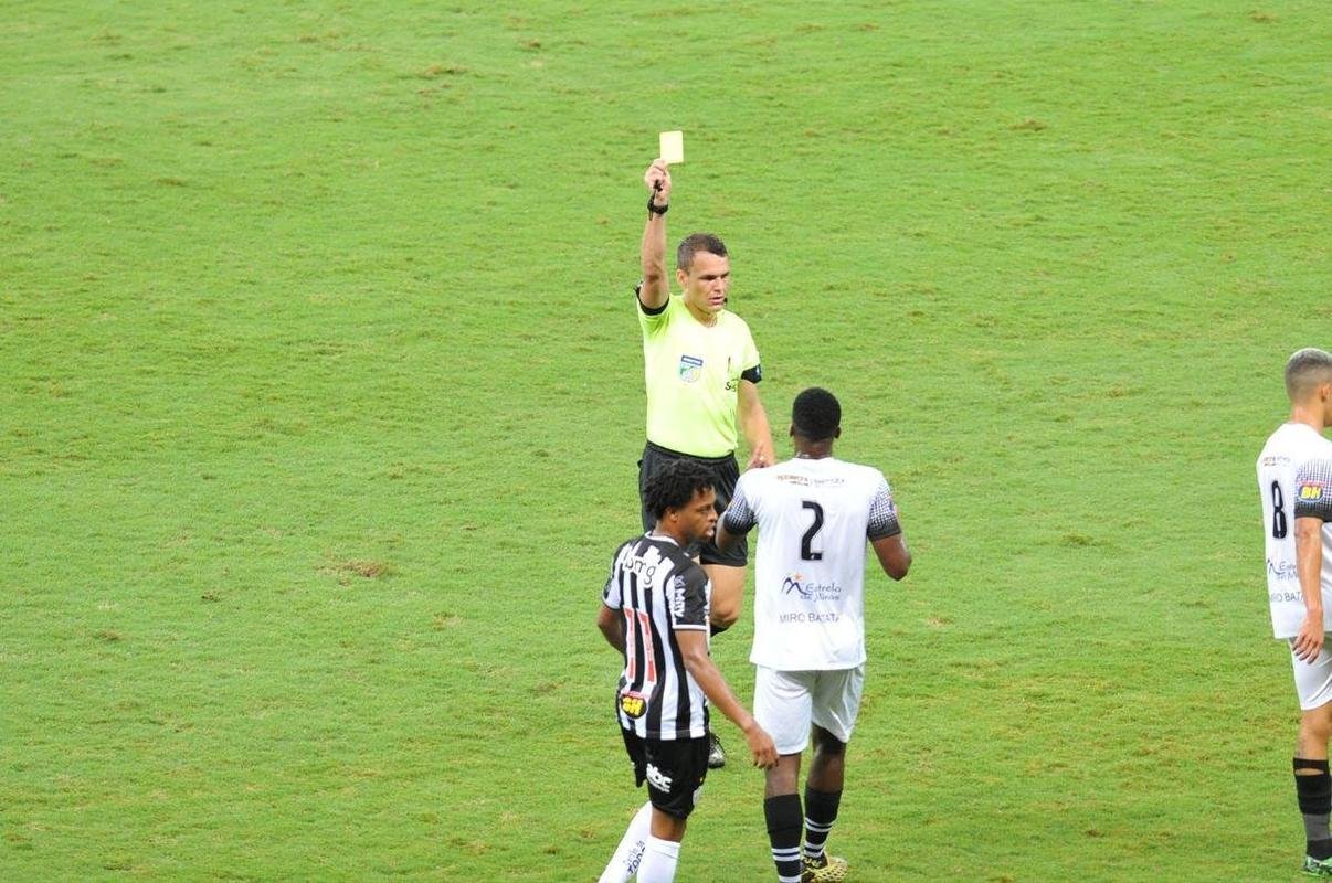 O Atltico recebeu o Athletic nesta tera-feira (15), no Mineiro, em Belo Horizonte. A partida, vlida pela 7 rodada do Campeonato Mineiro de 2022, marcou o centsimo jogo do goleiro Everson com a camisa do Galo.