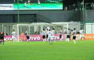 Atltico e Santos se enfrentaram, no Independncia, pela 13 rodada do Campeonato Brasileiro