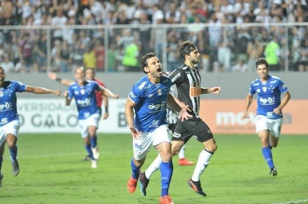Fred marca de pnalti, empata clssico e d ttulo mineiro ao Cruzeiro no Independncia
