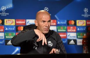 Veja imagens de Zidane como tcnico do Real Madrid