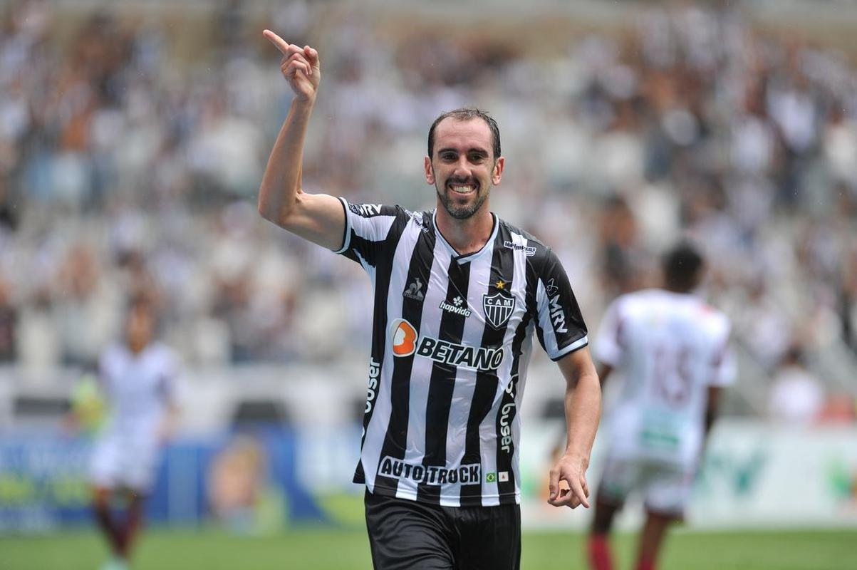 Fotos do jogo entre Atltico e Patrocinense, pelo Campeonato Mineiro