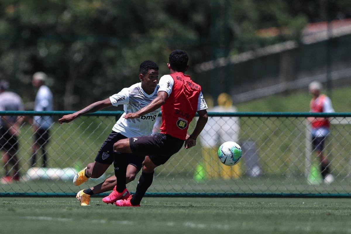 Atltico inicia preparao para enfrentar o Vasco; veja fotos