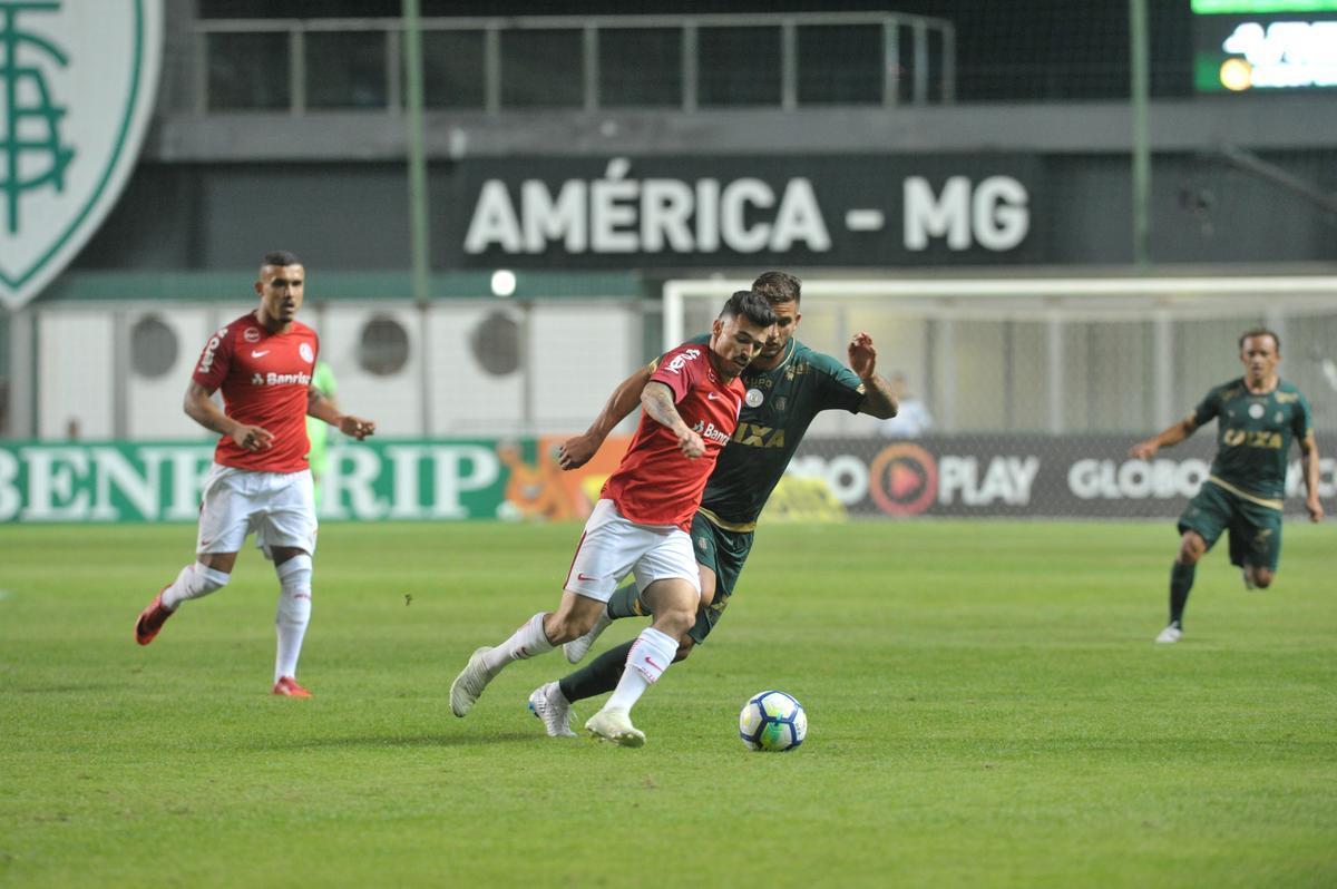 Fotos do jogo entre Amrica e Internacional, no Independncia, pela 15 rodada do Campeonato Brasileiro