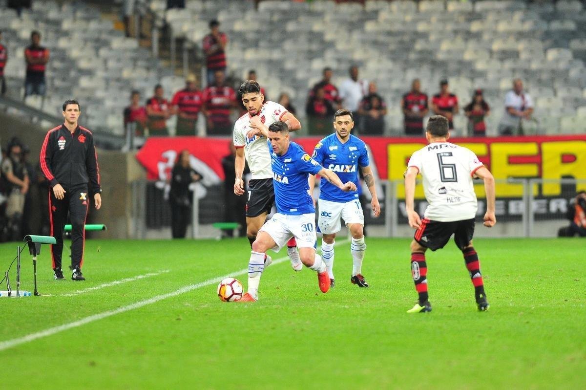 Fotos do segundo tempo de Cruzeiro x Flamengo, no Mineiro, pela Copa Libertadores